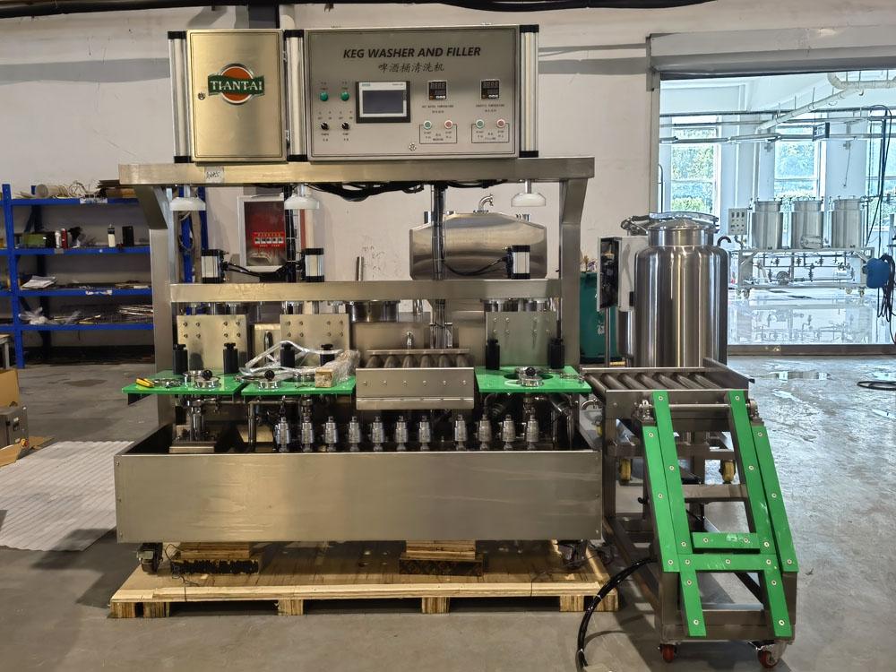 Combined 2-Staion Keg Rinser and 1-Station Keg Filler